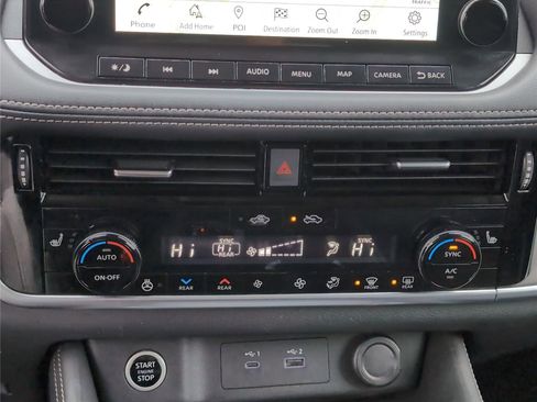 Used 2022 Nissan Rogue Platinum w/ Head-Up Display Package image 19