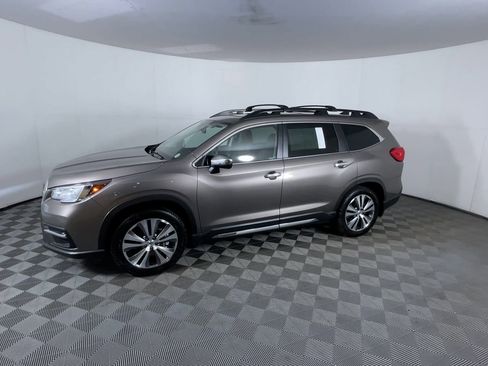 Used 2022 Subaru Ascent Touring image 4