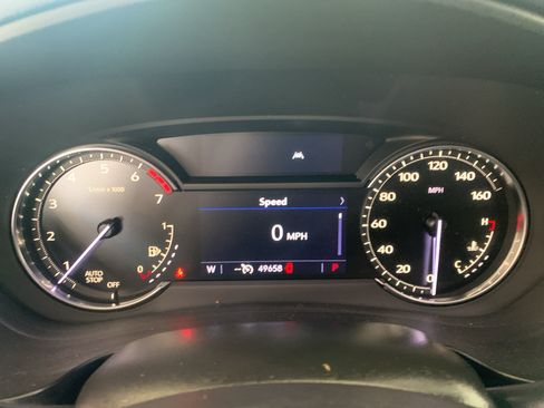 Used 2020 Cadillac XT4 Premium Luxury w/ Driver Awareness Package FWD image 18