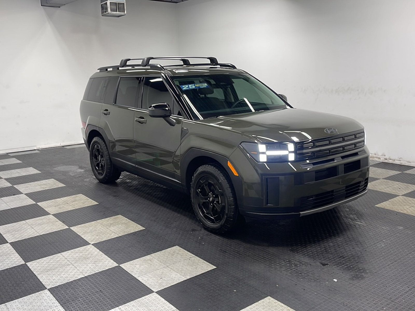 Used 2025 Hyundai Santa Fe XRT AWD/4WD image 25