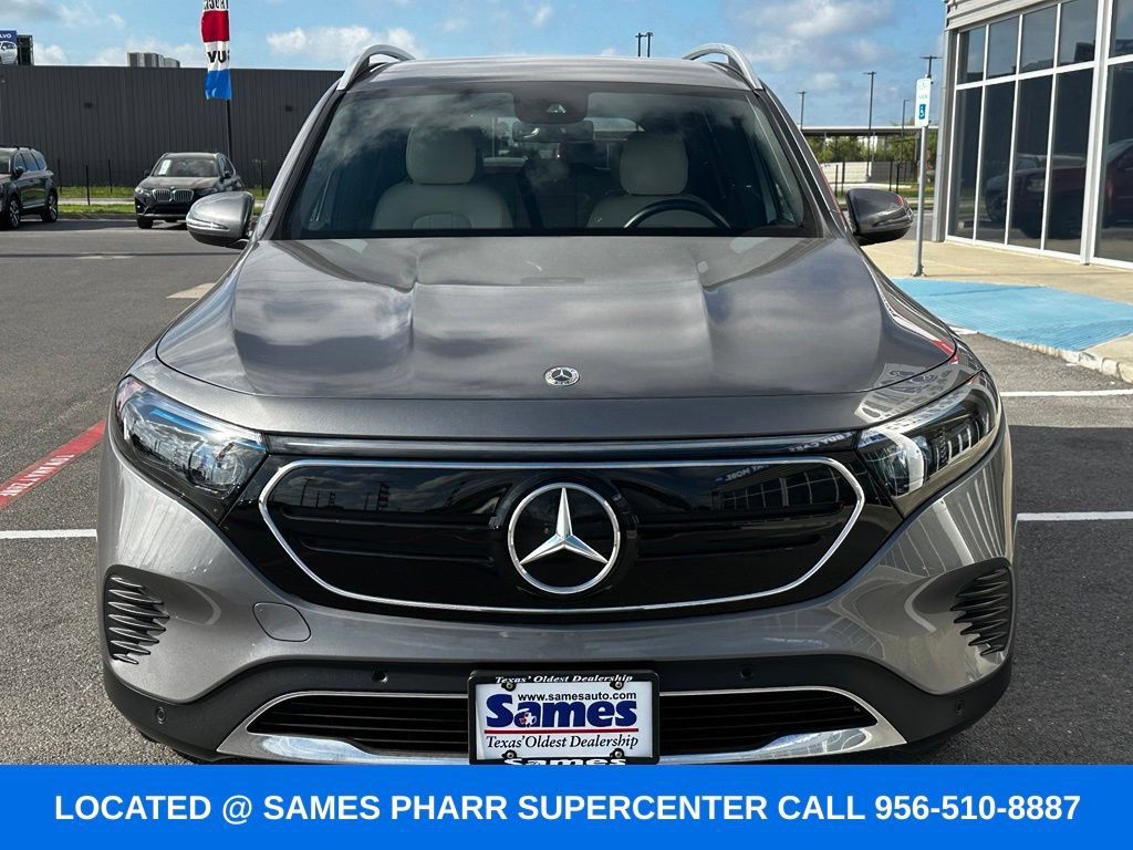 Used 2023 Mercedes-Benz EQB 250+ image 7