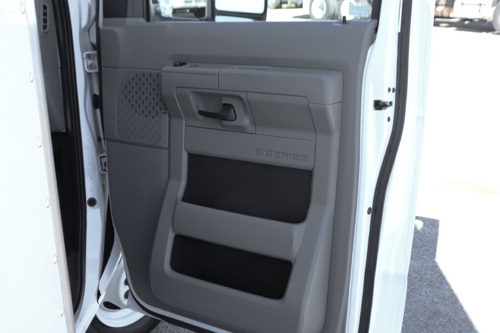 Used 2024 Ford E-450 and Econoline 450 Super Duty w/ Power Windows & Locks Group RWD image 33
