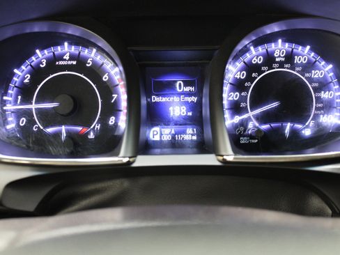 Used 2016 Toyota Avalon Touring image 68