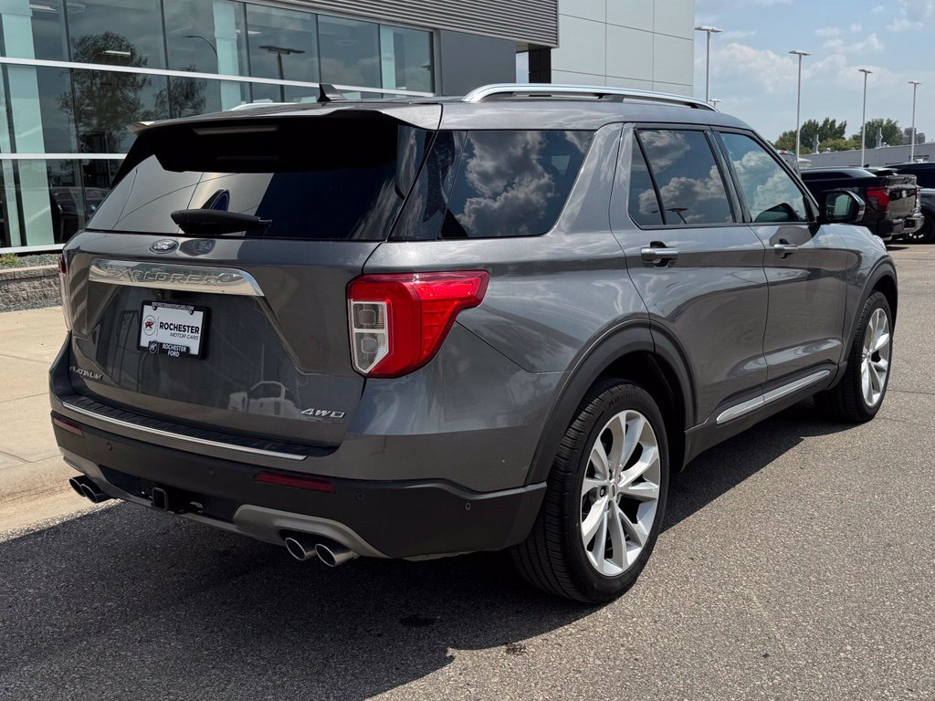 Certified 2021 Ford Explorer Platinum w/ Equipment Group 601A AWD/4WD image 40