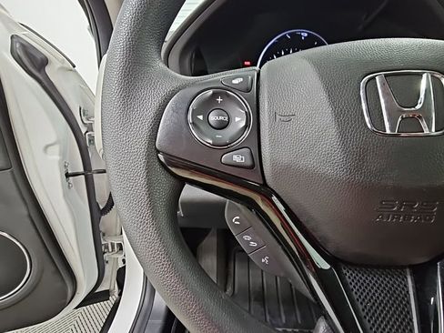 Used 2022 Honda HR-V EX image 23