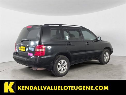 Used 2001 Toyota Highlander Base image 2