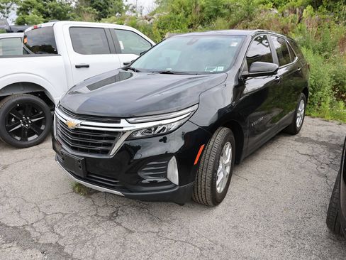 Used 2022 Chevrolet Equinox LT AWD/4WD image 3