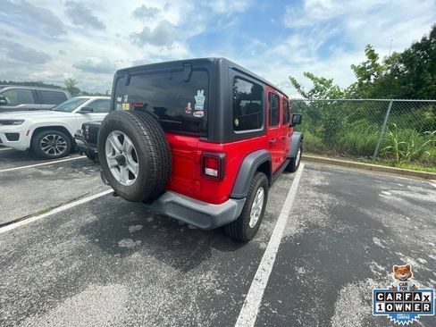Used 2018 Jeep Wrangler Unlimited Sport S AWD/4WD image 8