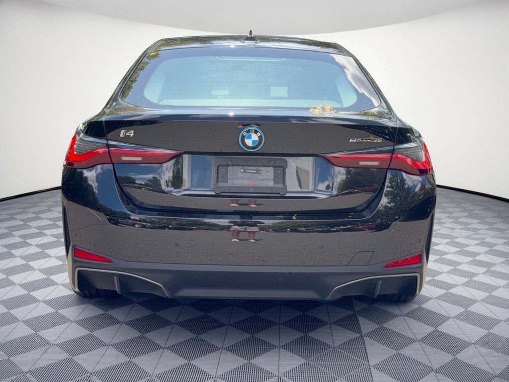 Used 2024 BMW i4 eDrive35 w/ Premium Package RWD image 11