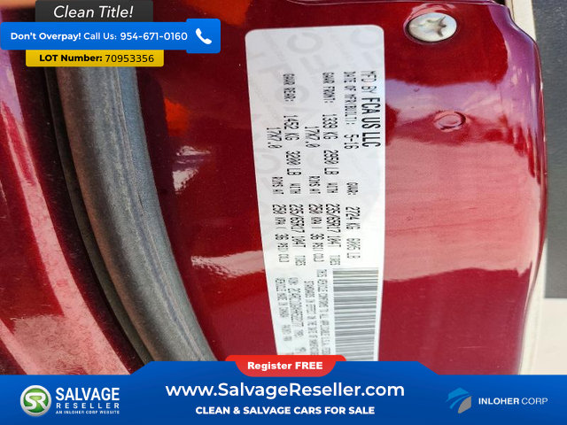 Used 2017 Chrysler Pacifica Touring w/ Tire & Wheel Group FWD image 17