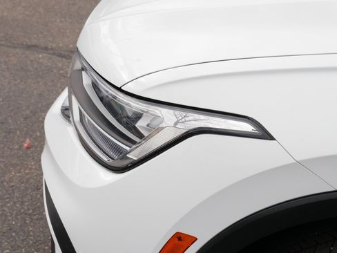 Certified 2024 Volkswagen Tiguan S image 16