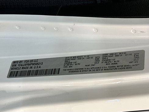 Used 2023 Jeep Wrangler Sahara w/ Cold Weather Group image 12