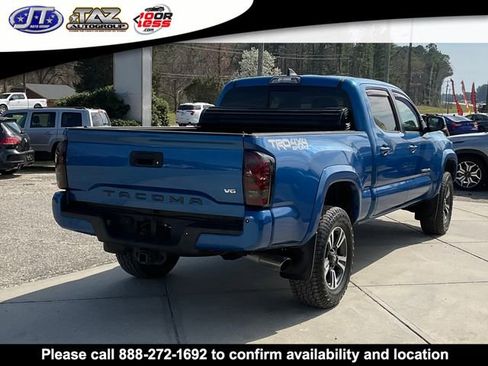 Used 2017 Toyota Tacoma TRD Sport w/ Premium & Technology Package image 7