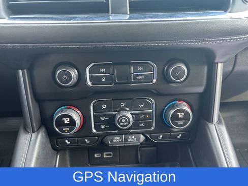 Used 2022 Chevrolet Tahoe Z71 w/ Luxury Package image 13