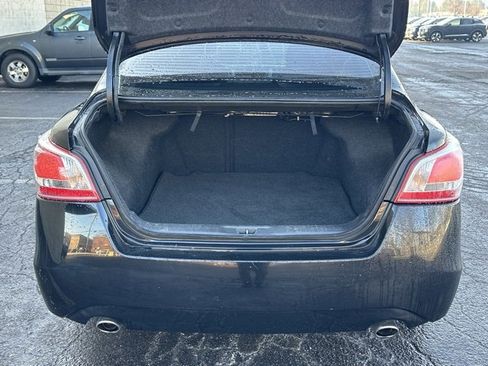Used 2013 Nissan Altima 3.5 SL w/ Technology Pkg image 16