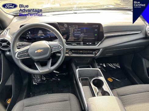 Used 2025 Chevrolet Equinox LT FWD image 10