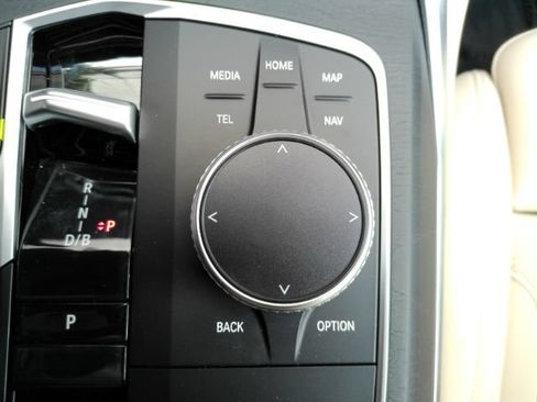 Used 2023 BMW i4 eDrive40 w/ Premium Package RWD image 54