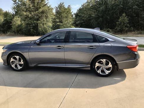 Certified 2018 Honda Accord EX-L image 4
