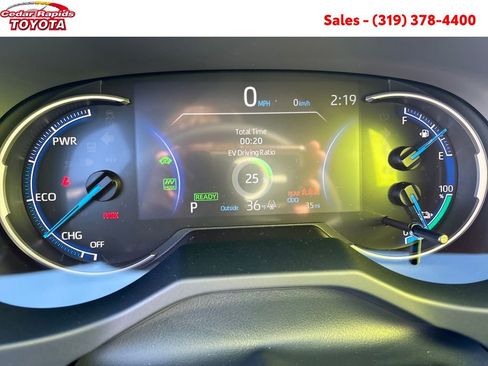 New 2025 Toyota RAV4 SE image 15