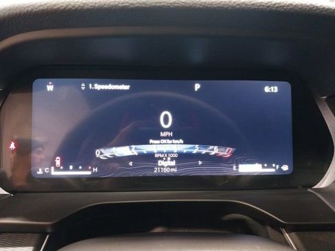 Used 2024 Jeep Grand Cherokee Altitude image 12