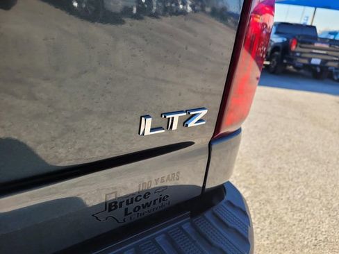 Used 2020 Chevrolet Silverado 2500 LTZ w/ LTZ Texas Edition image 12