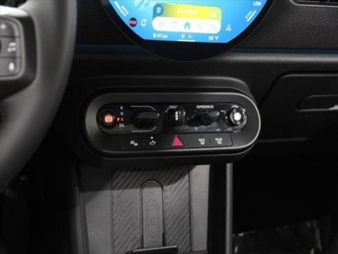 Certified 2025 MINI Cooper S image 15