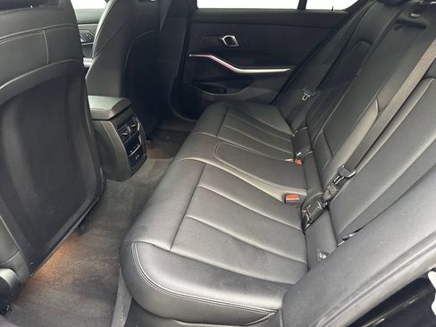 Used 2024 BMW 330i Sedan w/ Convenience Package RWD image 33