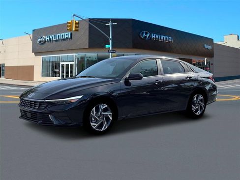 New 2026 Hyundai Elantra Limited FWD image 2