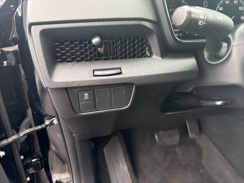 Used 2024 Honda CR-V EX image 15