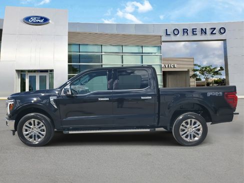 Used 2024 Ford F150 Lariat w/ FX4 Off-Road Package image 8