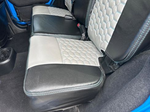 Used 2015 Jeep Wrangler Unlimited Sport w/ Quick Order Package 24S image 20