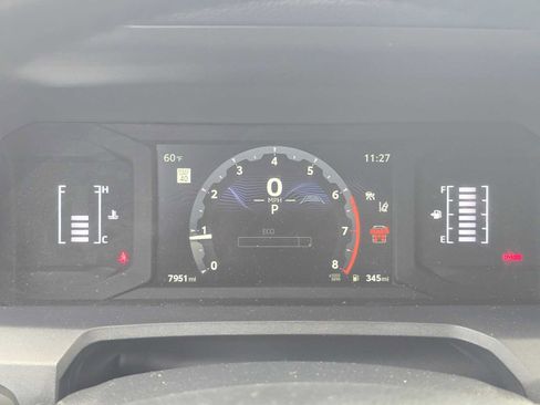 Certified 2025 Toyota 4Runner SR5 AWD/4WD image 25