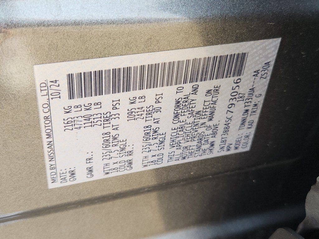 Used 2025 Nissan Rogue SV AWD/4WD image 17