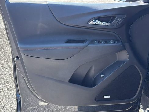Used 2023 Chevrolet Equinox RS w/ RS Leather Package image 15