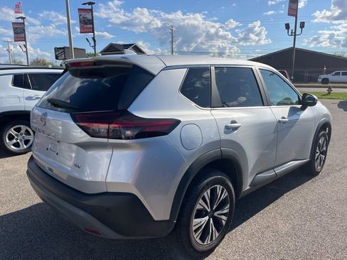 Used 2023 Nissan Rogue SV image 10