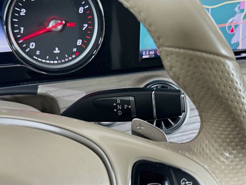 Used 2018 Mercedes-Benz E 400 E 400 image 24