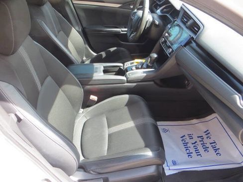 Used 2020 Honda Civic Sport image 23