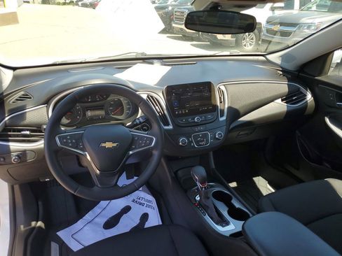 Used 2024 Chevrolet Malibu RS w/ LPO, Floor Liner Package FWD image 26
