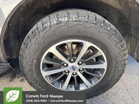 Used 2020 Ford Expedition XL AWD/4WD image 12