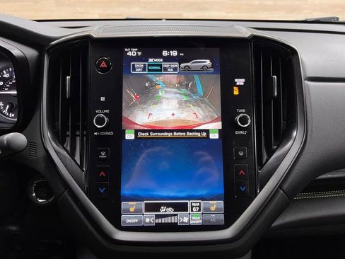 Used 2024 Subaru Ascent Onyx Edition image 8