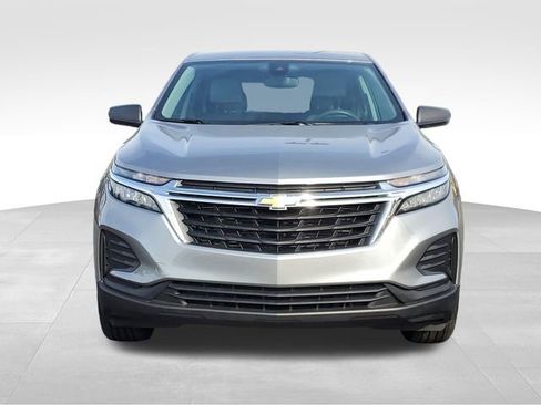 Certified 2024 Chevrolet Equinox LS w/ Driver Confidence II Package AWD/4WD image 8