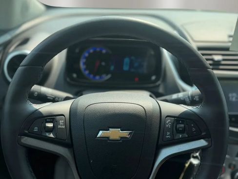 Used 2016 Chevrolet Trax LTZ FWD image 14