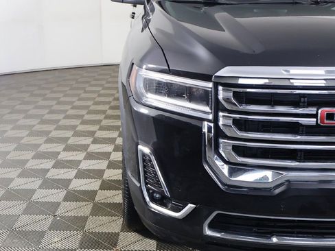 Used 2023 GMC Acadia SLT w/ Preferred Package image 17