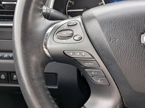Used 2023 Nissan Murano Platinum AWD/4WD image 16