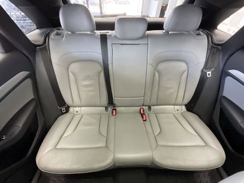 Used 2018 Audi Q3 2.0T Premium w/ Convenience Package image 24