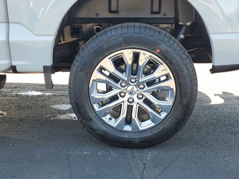 New 2026 Ford F150 XLT w/ Equipment Group 302A MID image 5