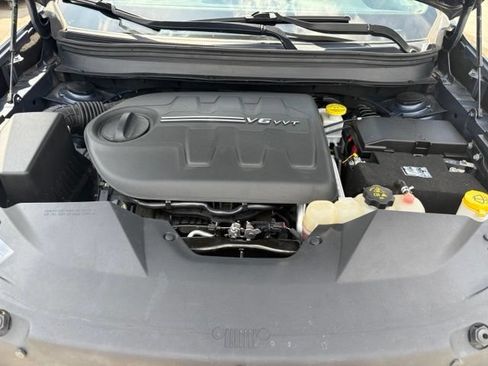 Used 2021 Jeep Cherokee Latitude Lux AWD/4WD image 10
