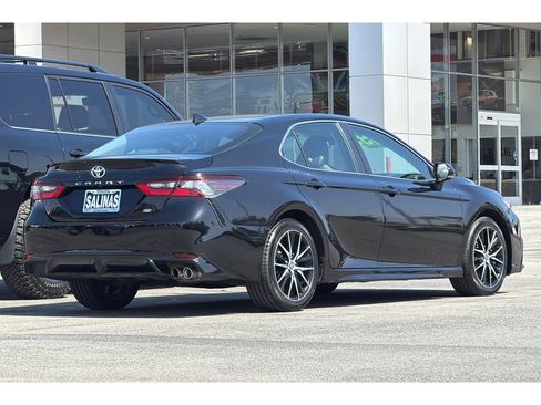 Certified 2023 Toyota Camry SE FWD image 4