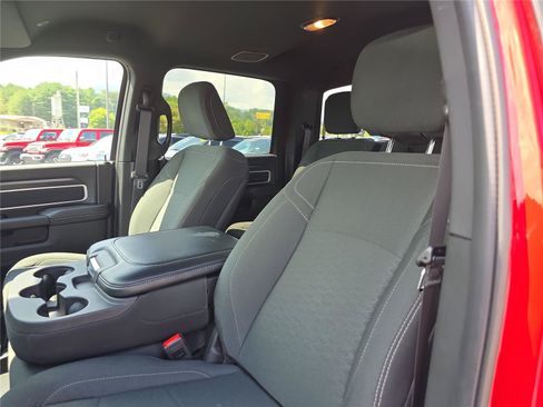 Used 2026 RAM 2500 Big Horn AWD/4WD image 20