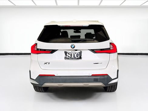 Used 2023 BMW X1 xDrive28i AWD/4WD image 5